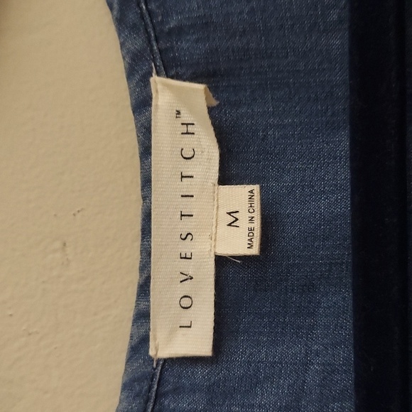 LOVESTITCH Chambray Sleeveless Short Romper - Picture 3 of 12